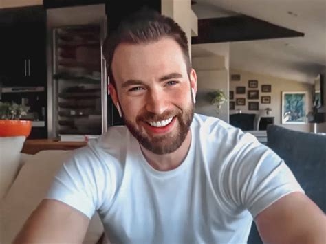 chris evans penis|Chris Evans Responds To His Accidental Dick Pic Photo Leak